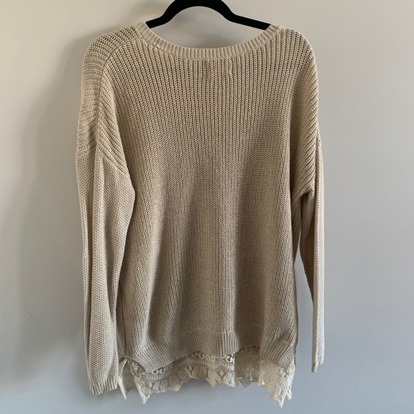 Urban Outfitters Beige with Lace Trim - Picture 2 of 2